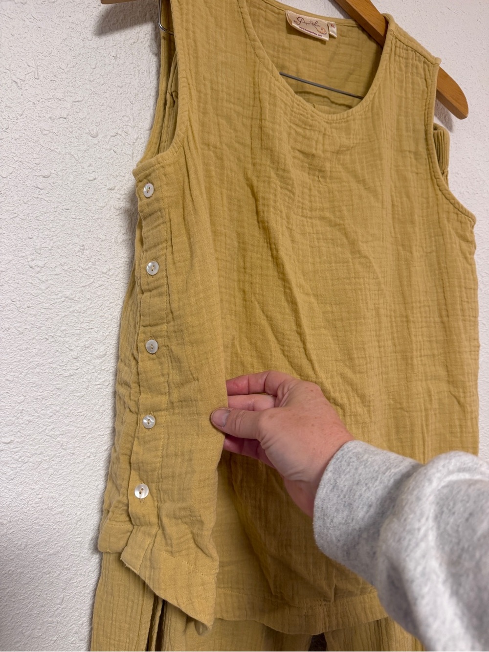 Paper Lace Sleeveless Two-Piece Set in Mustard Yellow cotton summer - Picture 3 of 7